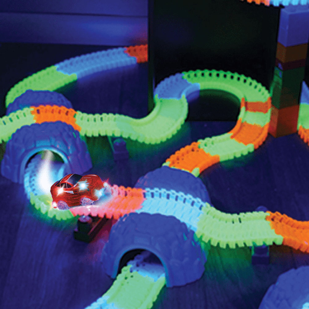 WIELOKOLOROWY ŚWIECĄCY TOR LED – MAGIC TRACKS - obrazek 4